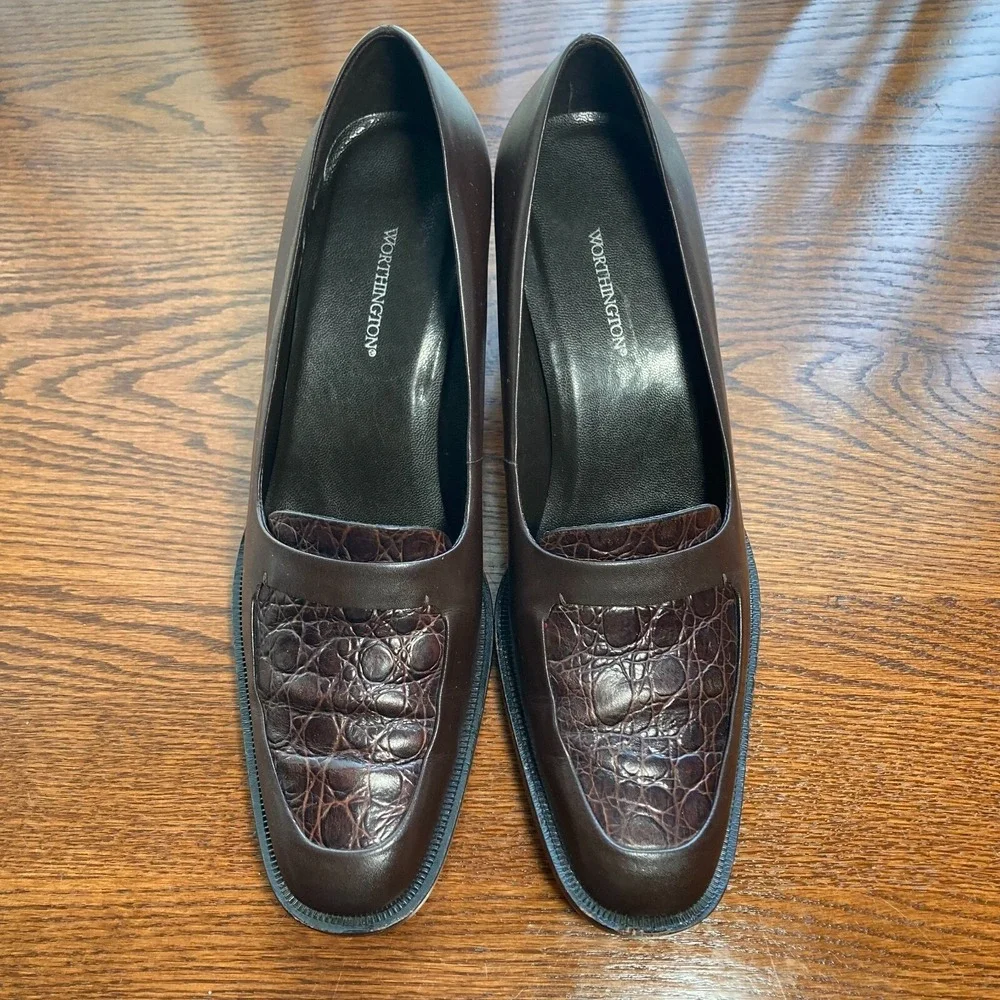 VTG Worthington Embossed Dark Brown Leather Chunky Block Heel Womens 7.5 Y2k